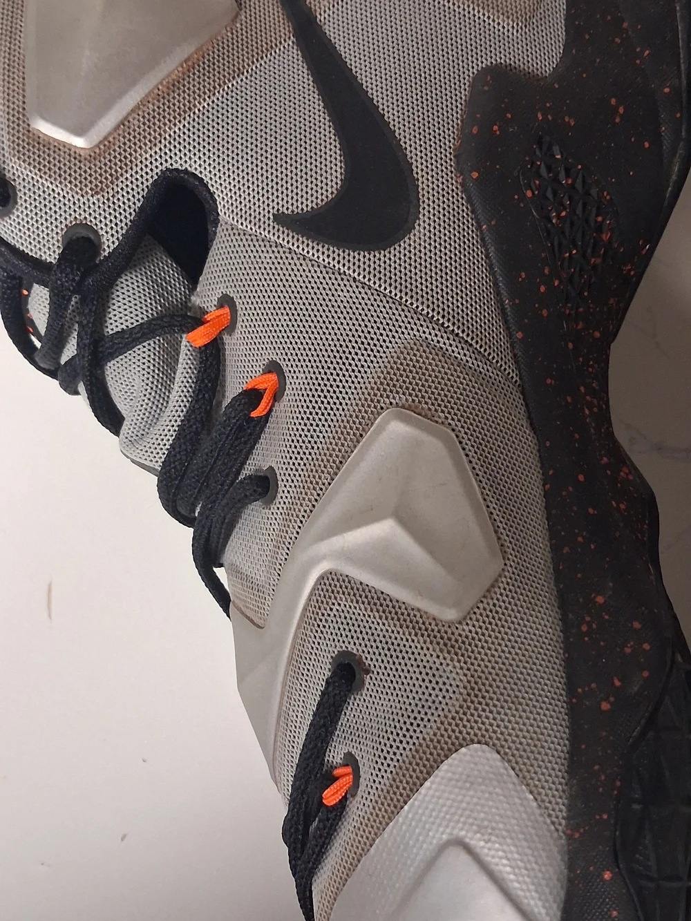 Nike Lebron 13 Rubber City NO BOX
